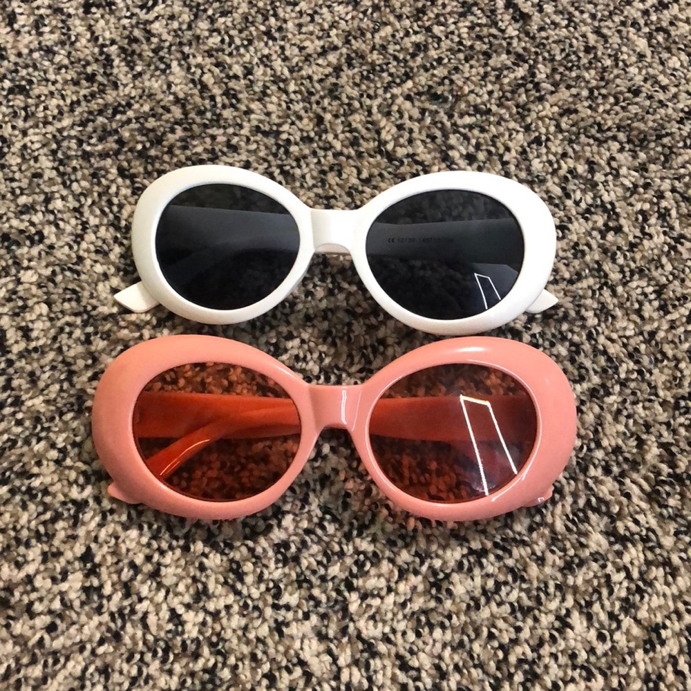 2 Pairs of Sunglasses